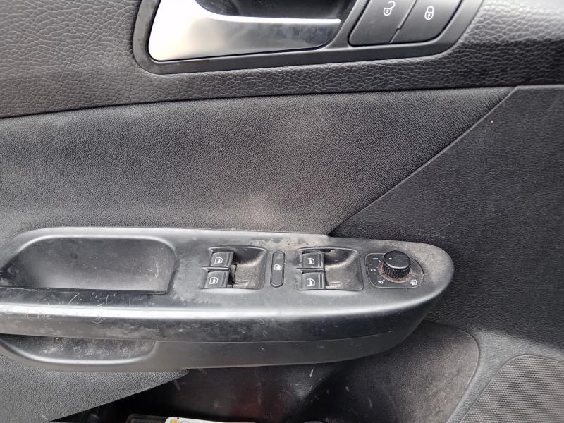 Interruttore lavacristalli anteriore sinistro VOLKSWAGEN PASSAT 5 BREAK Diésel - 1
