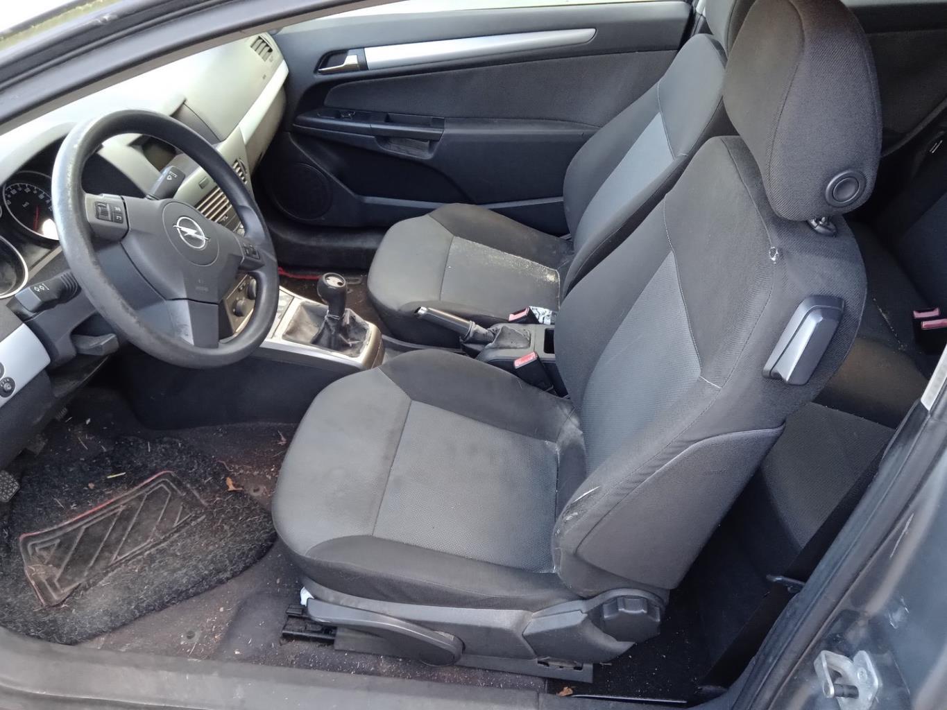 Cintura di sicurezza anteriore destra OPEL ASTRA H GTC PHASE 1 Diésel - 1