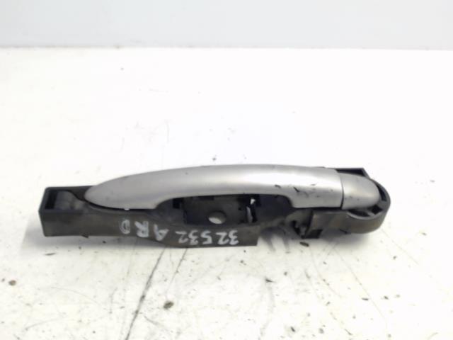 Maniglia portiera posteriore destra RENAULT CLIO 3 PHASE 2 Diésel - 1