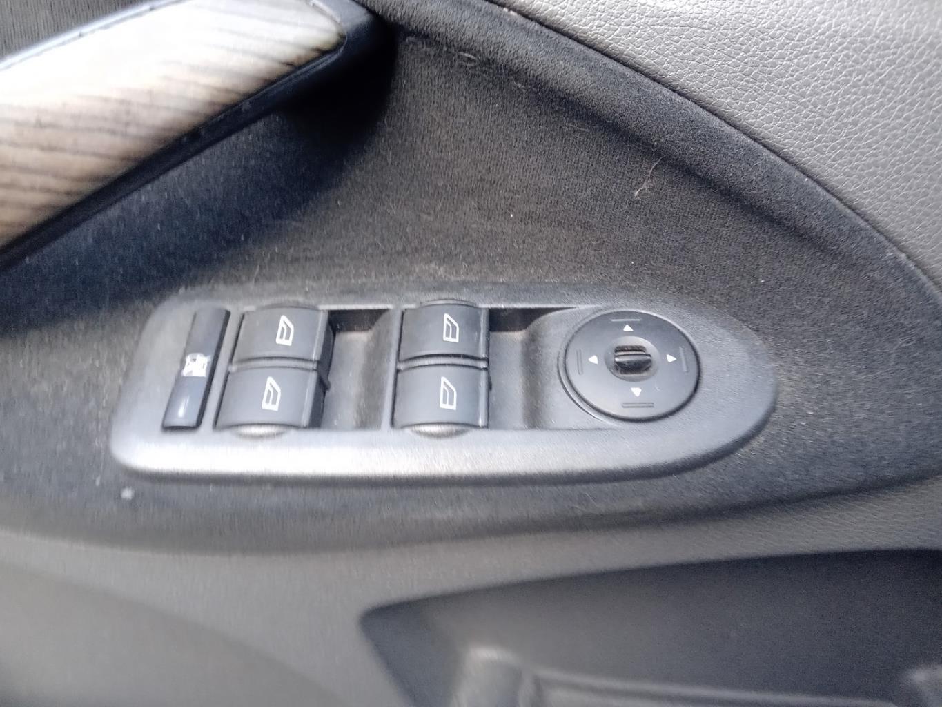 Interruttore lavacristalli anteriore sinistro FORD C-MAX 1 PHASE 2 Diésel - 1
