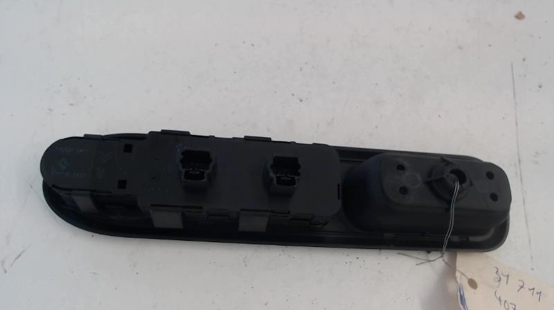 Interruttore lavacristalli anteriore sinistro PEUGEOT 407 PHASE 1 Diésel - 1