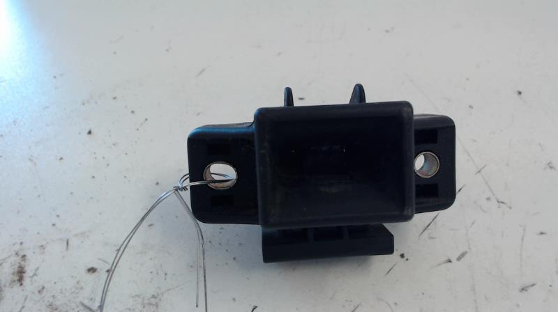 Serrure de coffre RENAULT TWINGO 1 PHASE 3 Essence - 1