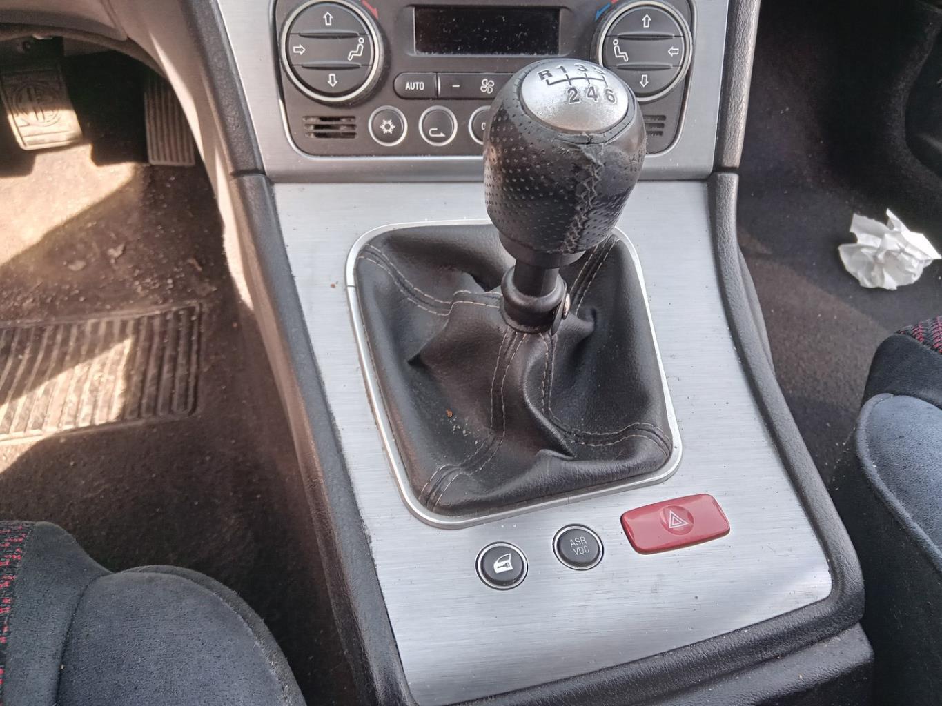 Bouton de warning ALFA ROMEO 159 Diesel - 1