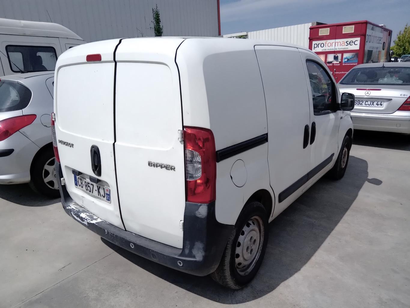 Maniglia porta bagagliaio destra PEUGEOT BIPPER Diésel - 1