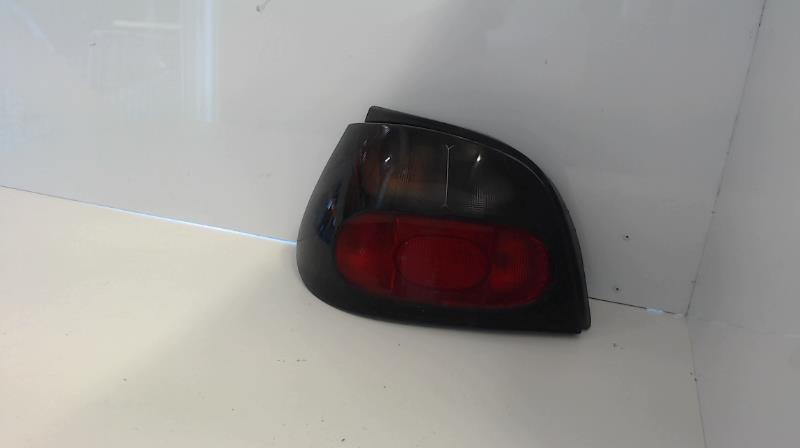 Fanale posteriore principale sinistro (luci) RENAULT MEGANE 1 PHASE 1 Gasolina - 1