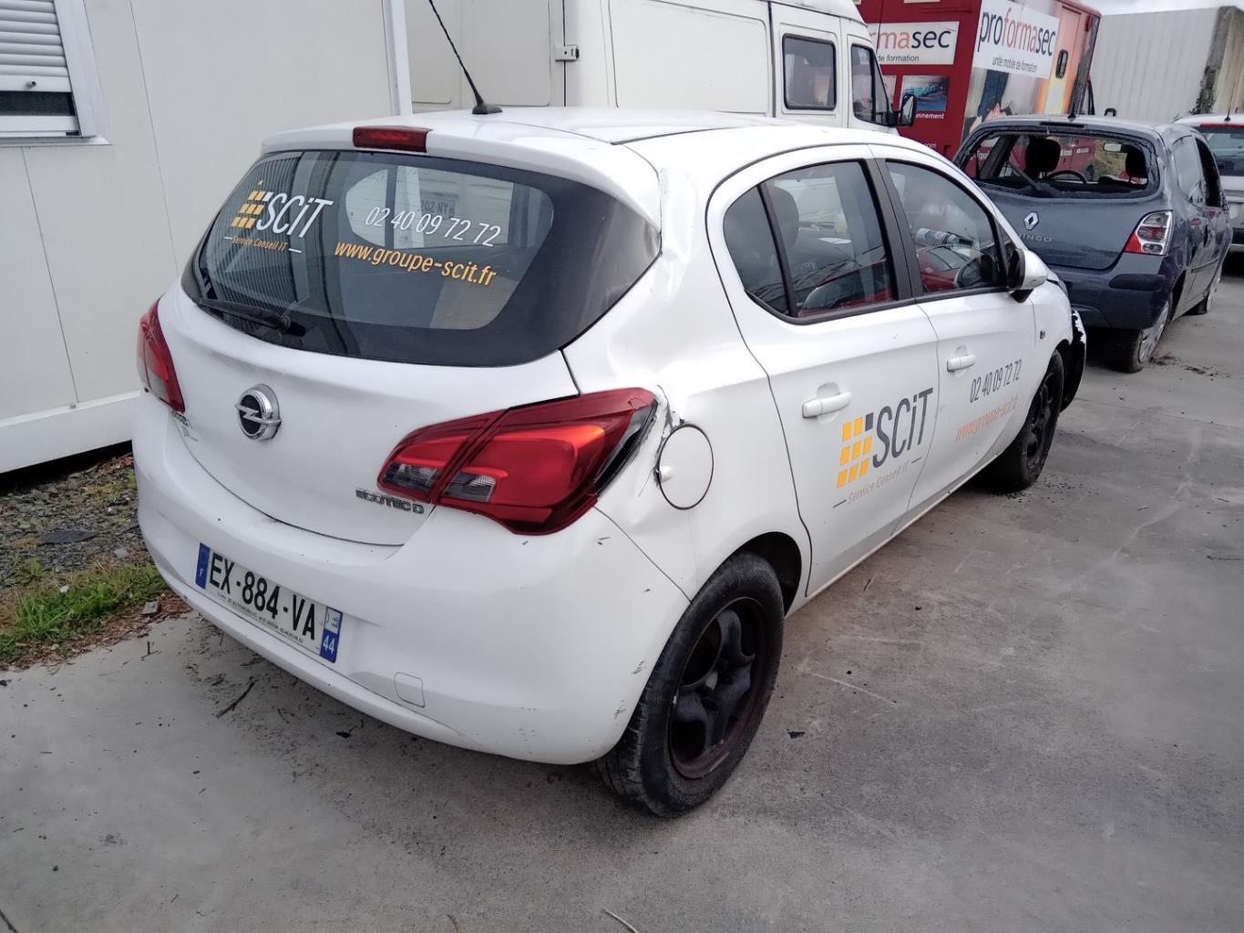 Feu arriere secondaire droit (feux) OPEL CORSA E Diesel - 1
