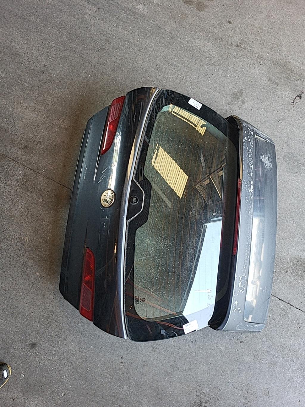 Portabagagli/Portellone posteriore ALFA ROMEO 156 PHASE 3 BREAK Diésel - 1
