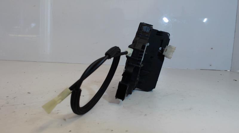 Serrure avant droit OPEL CORSA E Diesel - 1