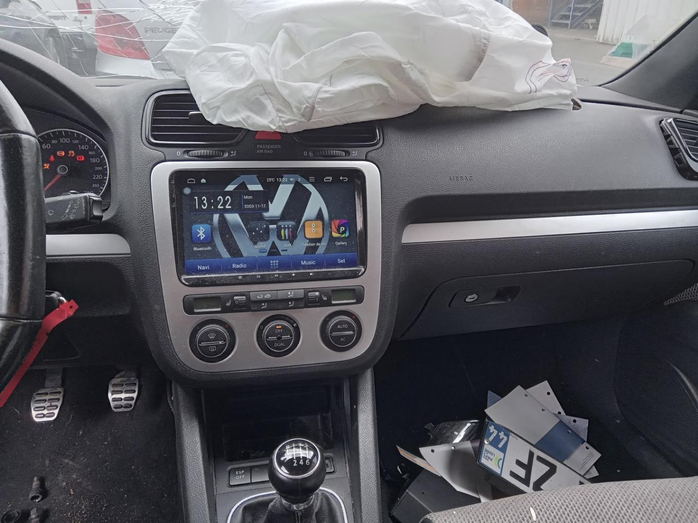 Boite a gants VOLKSWAGEN SCIROCCO 3 PHASE 1 COUPE Essence - 1