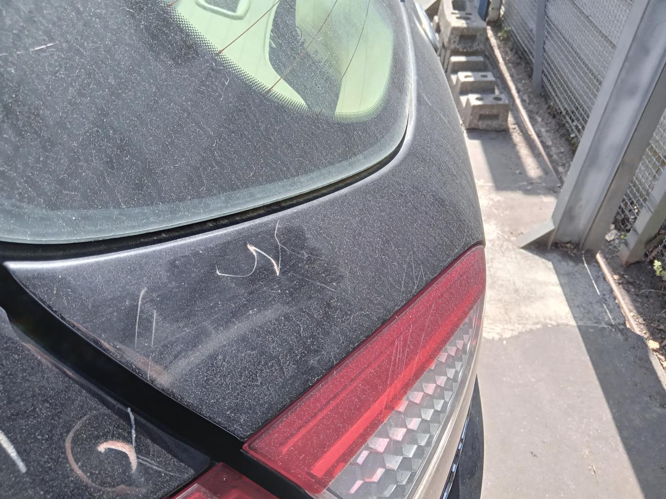 Portabagagli/Portellone posteriore FORD MONDEO 3 PHASE 1 BREAK Diésel - 1