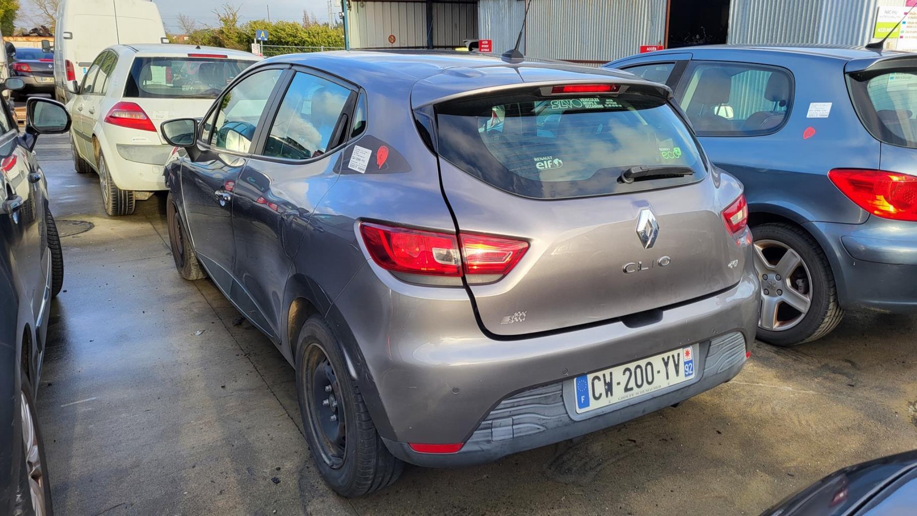 Luce stop centrale RENAULT CLIO 4 PHASE 1 Diésel - 1