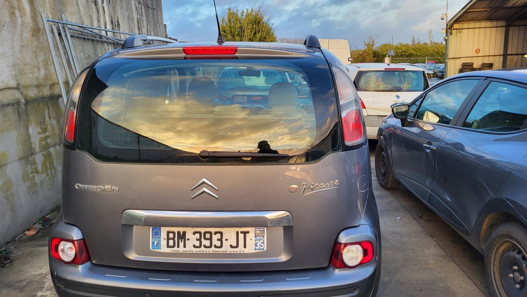 Serrure de coffre CITROEN C3 PICASSO PHASE 1 Diesel - 1
