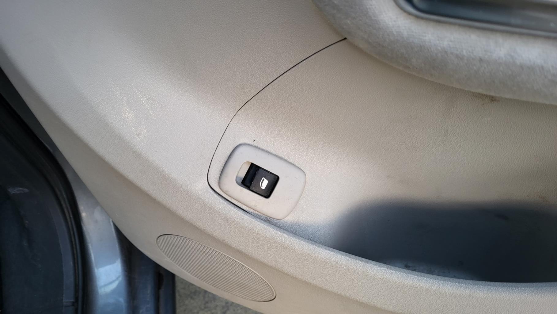 Interruttore lavacristalli posteriore destro CITROEN C3 PICASSO PHASE 1 Diésel - 1