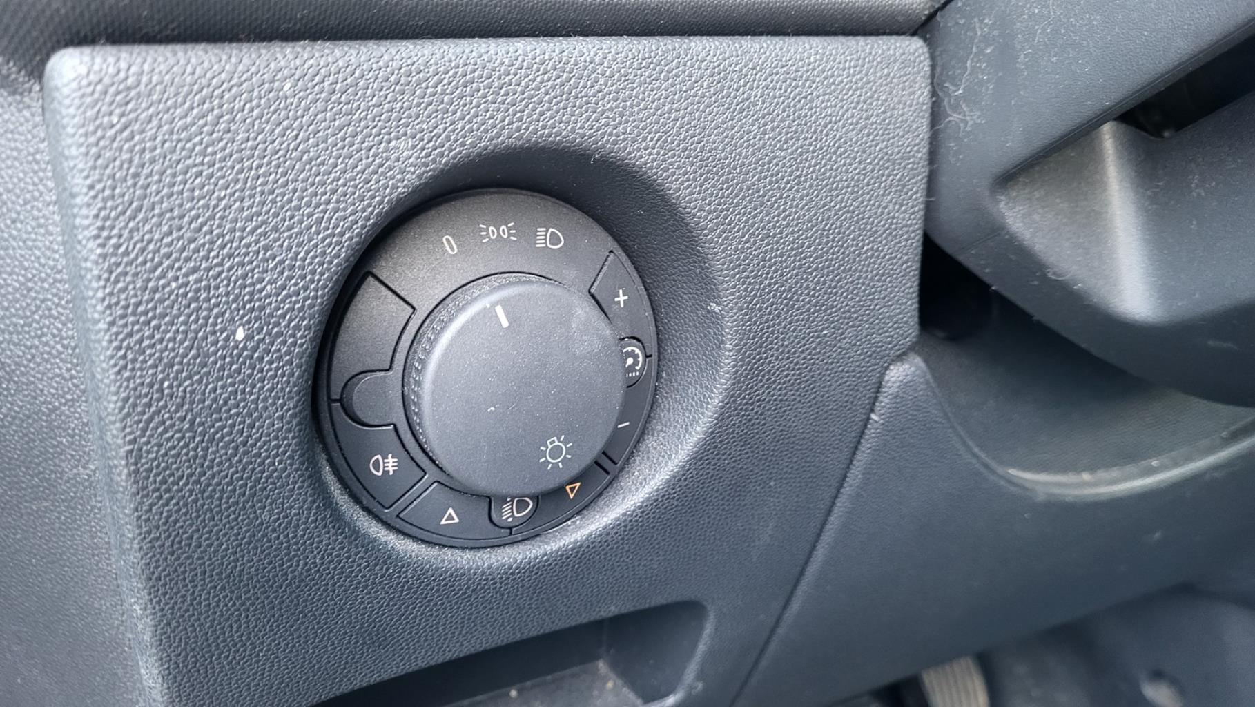 Commande de phare OPEL CORSA D PHASE 1 Diesel - 1