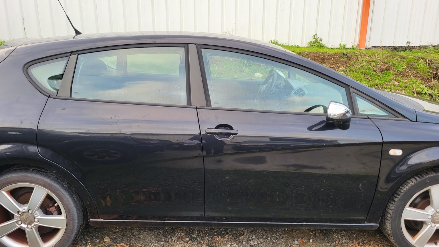 Puerta trasera derecha SEAT LEON 2 PHASE 1 Diésel - 1