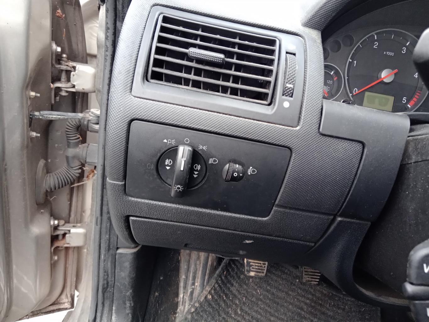Commande de phare FORD MONDEO 2 BREAK Diesel - 1