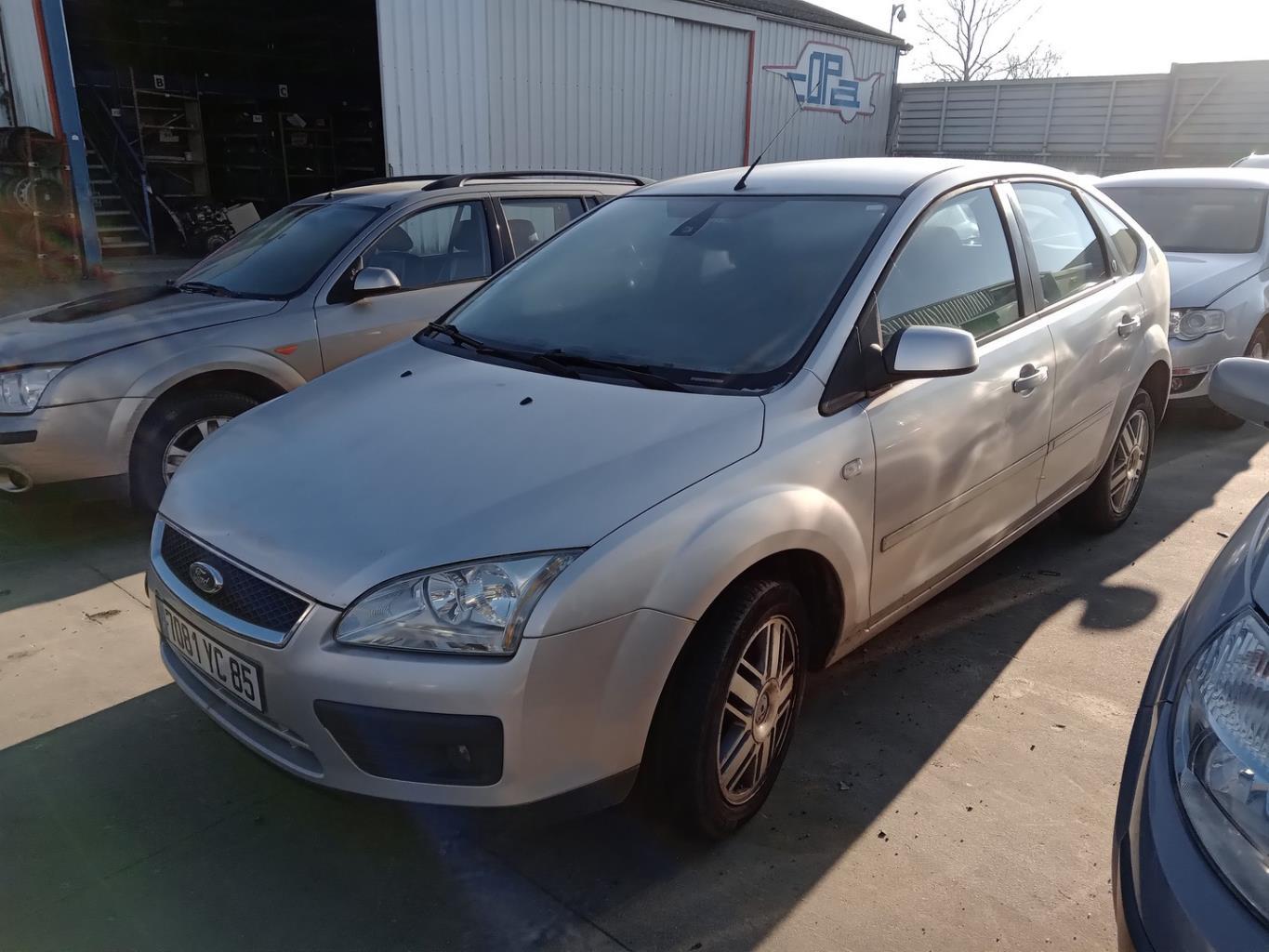 Vitre avant gauche FORD FOCUS 2 PHASE 1 Diesel - 1
