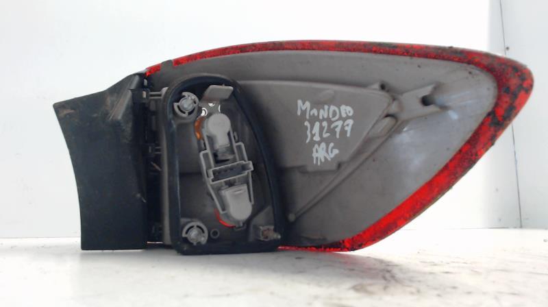 Fanale posteriore principale sinistro (luci) FORD MONDEO 3 PHASE 1 BREAK Diésel - 1