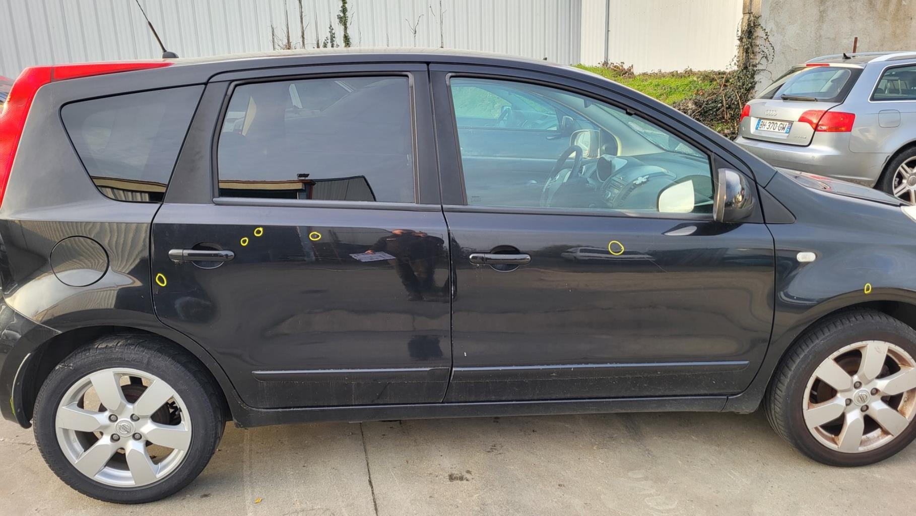 Puerta trasera derecha NISSAN NOTE 1 PHASE 1 Diésel - 1