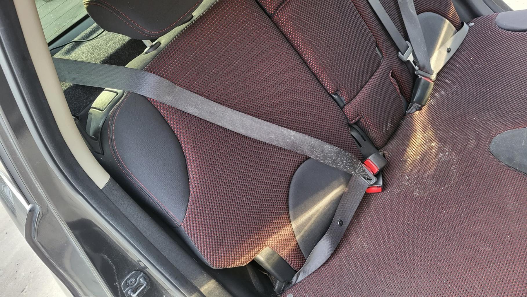 Cintura di sicurezza posteriore destra NISSAN NOTE 1 PHASE 1 Diésel - 1