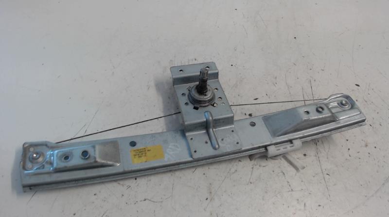 Alzacristalli manuale posteriore destro OPEL CORSA D PHASE 1 Diésel - 1