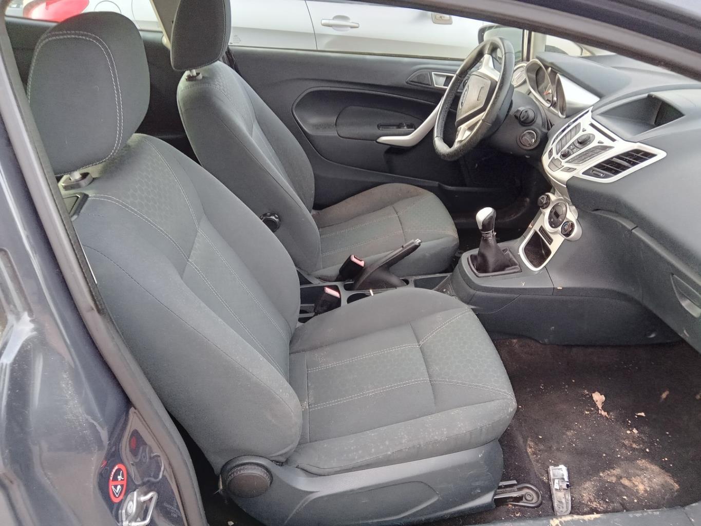 Aggancio cintura sicurezza anteriore destro FORD FIESTA 6 PHASE 1 Diésel - 1