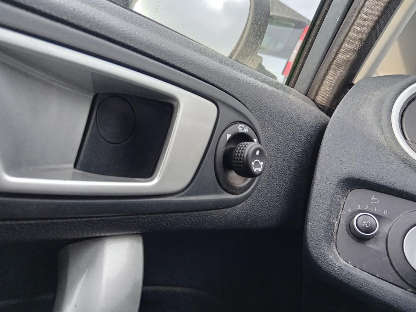 Commande retroviseurs FORD FIESTA 6 PHASE 1 Diesel - 1