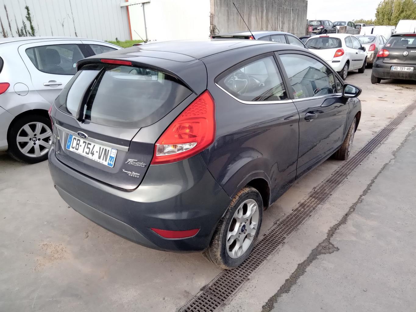 Luce stop centrale FORD FIESTA 6 PHASE 1 Diésel - 1