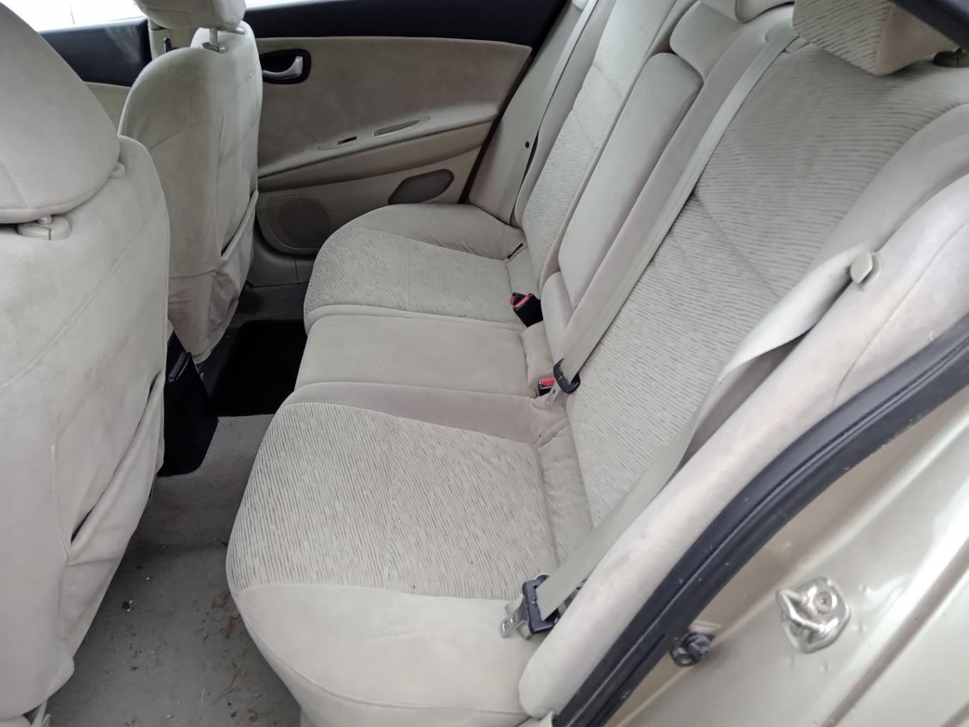 Aggancio cintura sicurezza posteriore destro NISSAN PRIMERA 4 Diésel - 1
