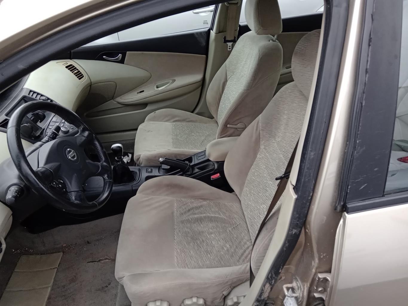 Aggancio cintura sicurezza anteriore destro NISSAN PRIMERA 4 Diésel - 1