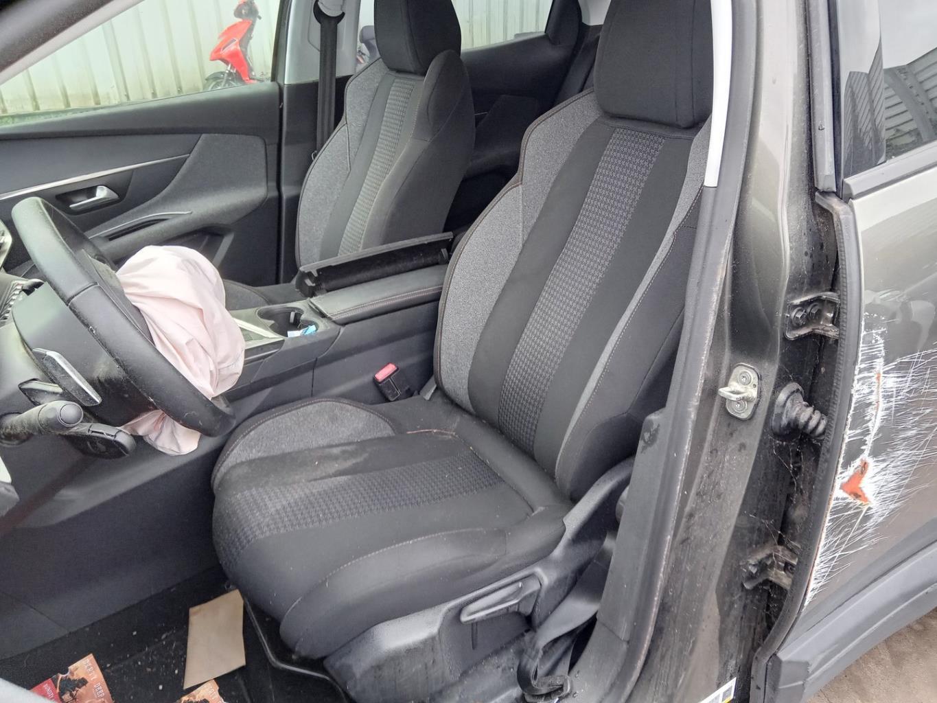 Sedile lato guida PEUGEOT 3008 2 PHASE 1 Diésel - 1