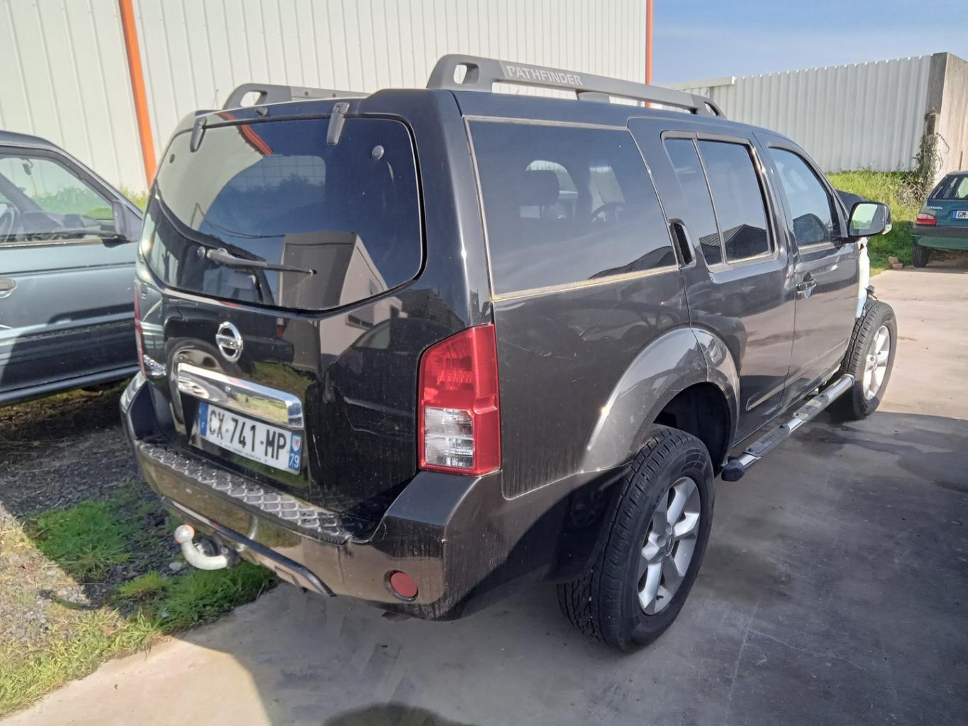 Treuil de roue de secours NISSAN PATHFINDER 2 PHASE 2 Diesel - 1