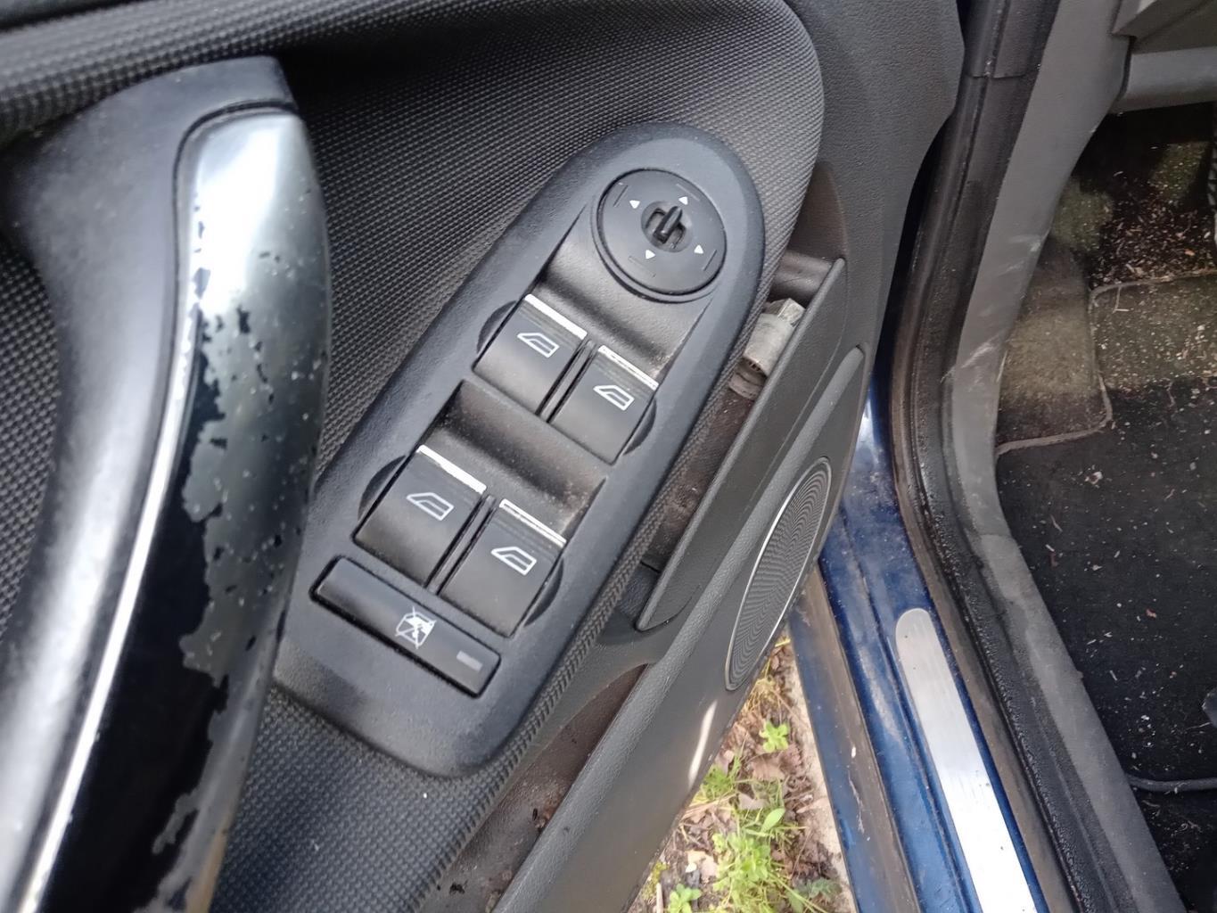 Interruttore lavacristalli anteriore sinistro FORD C-MAX 1 PHASE 2 Diésel - 1