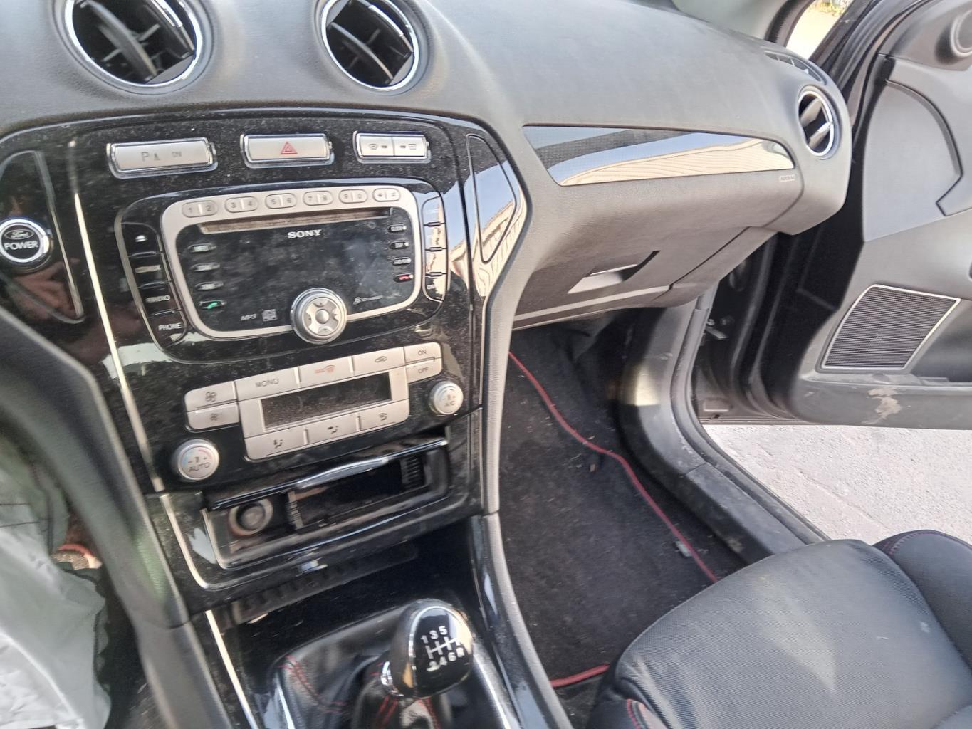 Bouton de warning FORD MONDEO 3 PHASE 1 Diesel - 1