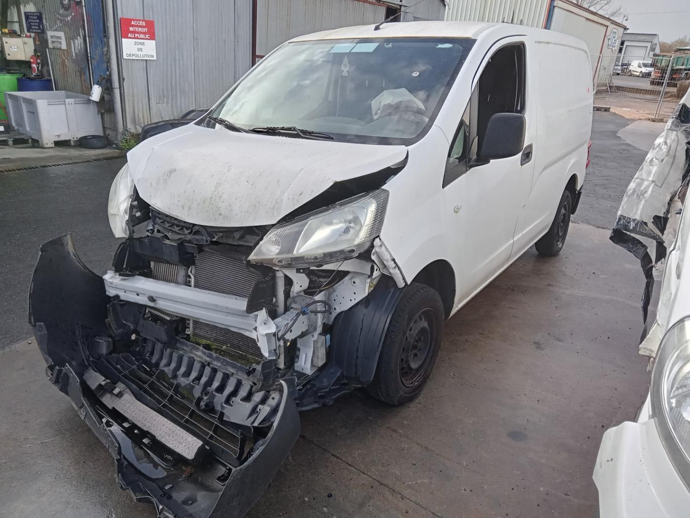 Serratura anteriore sinistra NISSAN NV200 Diésel - 1