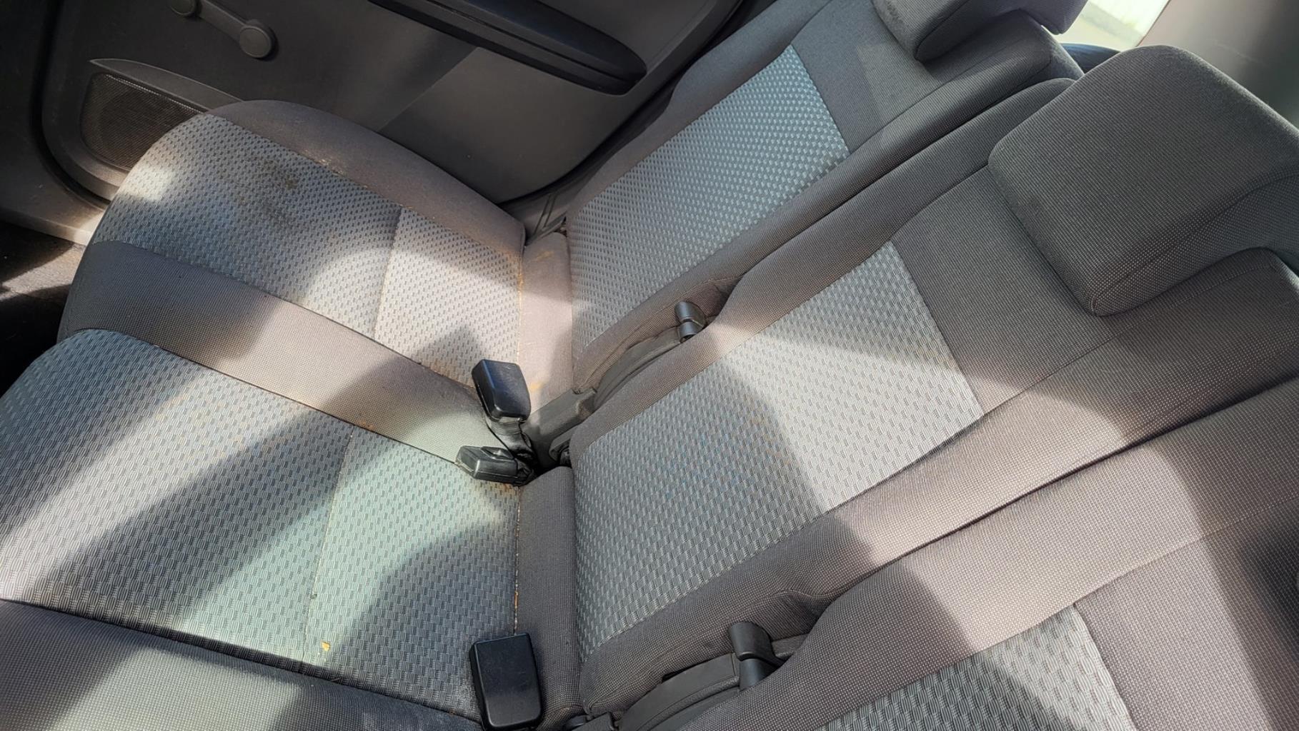 Siege arriere central FORD C-MAX 1 PHASE 1 Diesel - 1
