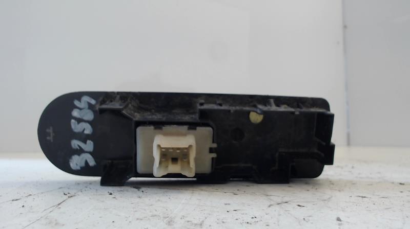 Interruttore lavacristalli anteriore destro RENAULT MEGANE 4 PHASE 1 Gasolina - 1