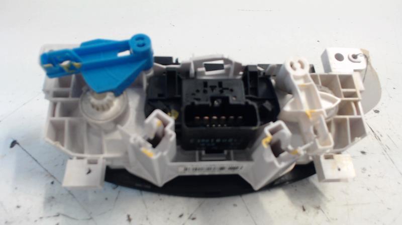 Commande chauffage DACIA SANDERO 1 Essence - 1