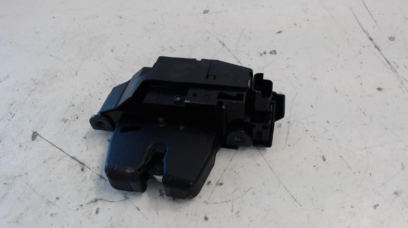 Serrure de coffre CITROEN C3 3 PHASE 1 Diesel - 1