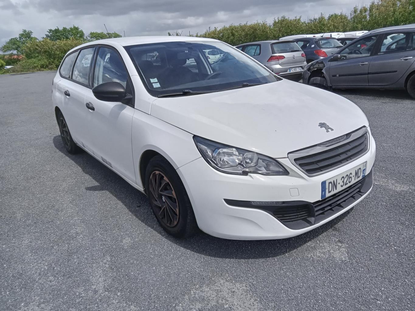 Vetro anteriore destro PEUGEOT 308 2 SW PHASE 1 BREAK Diésel - 1