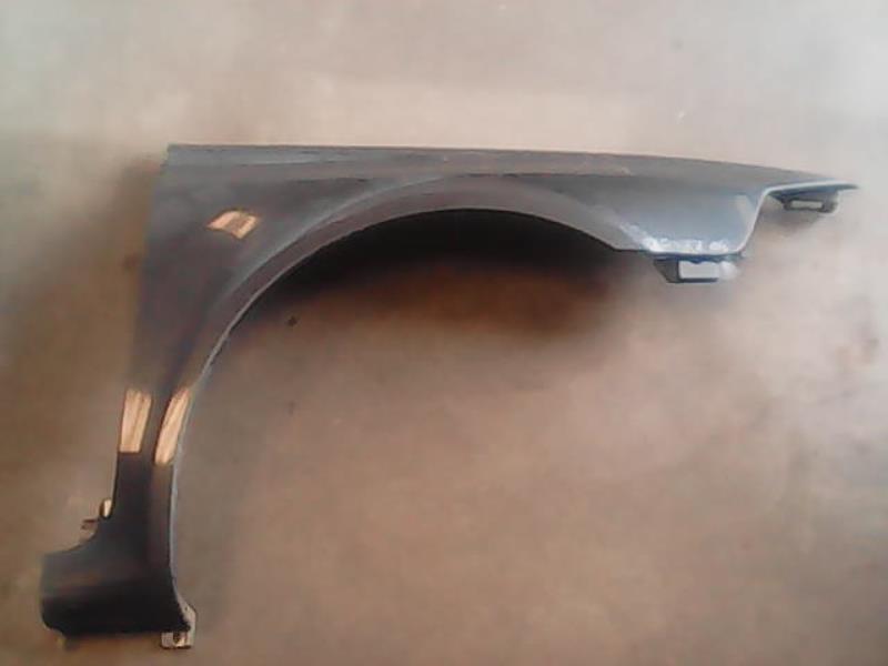 Parafango anteriore destro RENAULT LAGUNA 2 PHASE 1 Gasolina - 1