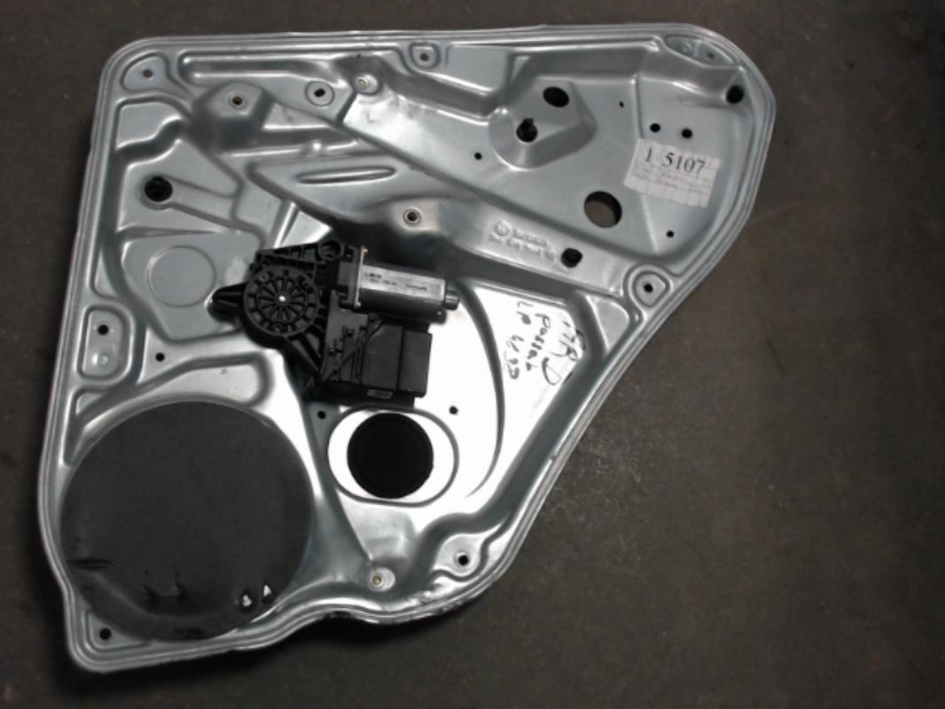 Alzacristalli elettrico posteriore destro VOLKSWAGEN PASSAT 4 PHASE 2 Diésel - 1