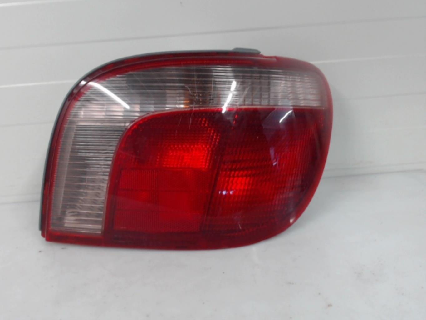 Fanale posteriore principale destro (luci) TOYOTA YARIS 1 PHASE 1 Gasolina - 1