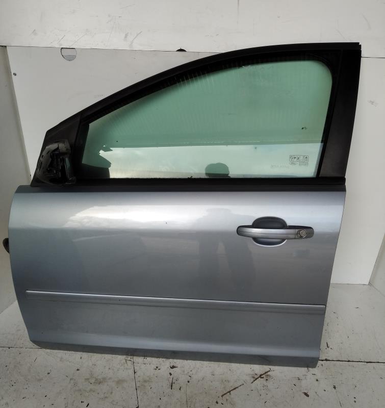 Porte avant gauche FORD FOCUS 2 PHASE 1 Diesel - 1