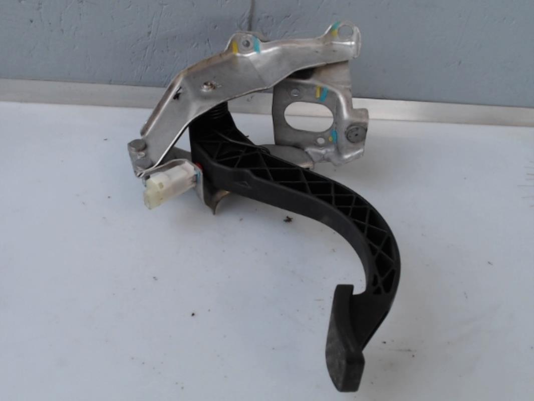 Pedale de frein OPEL CORSA C PHASE 1 Diesel - 1