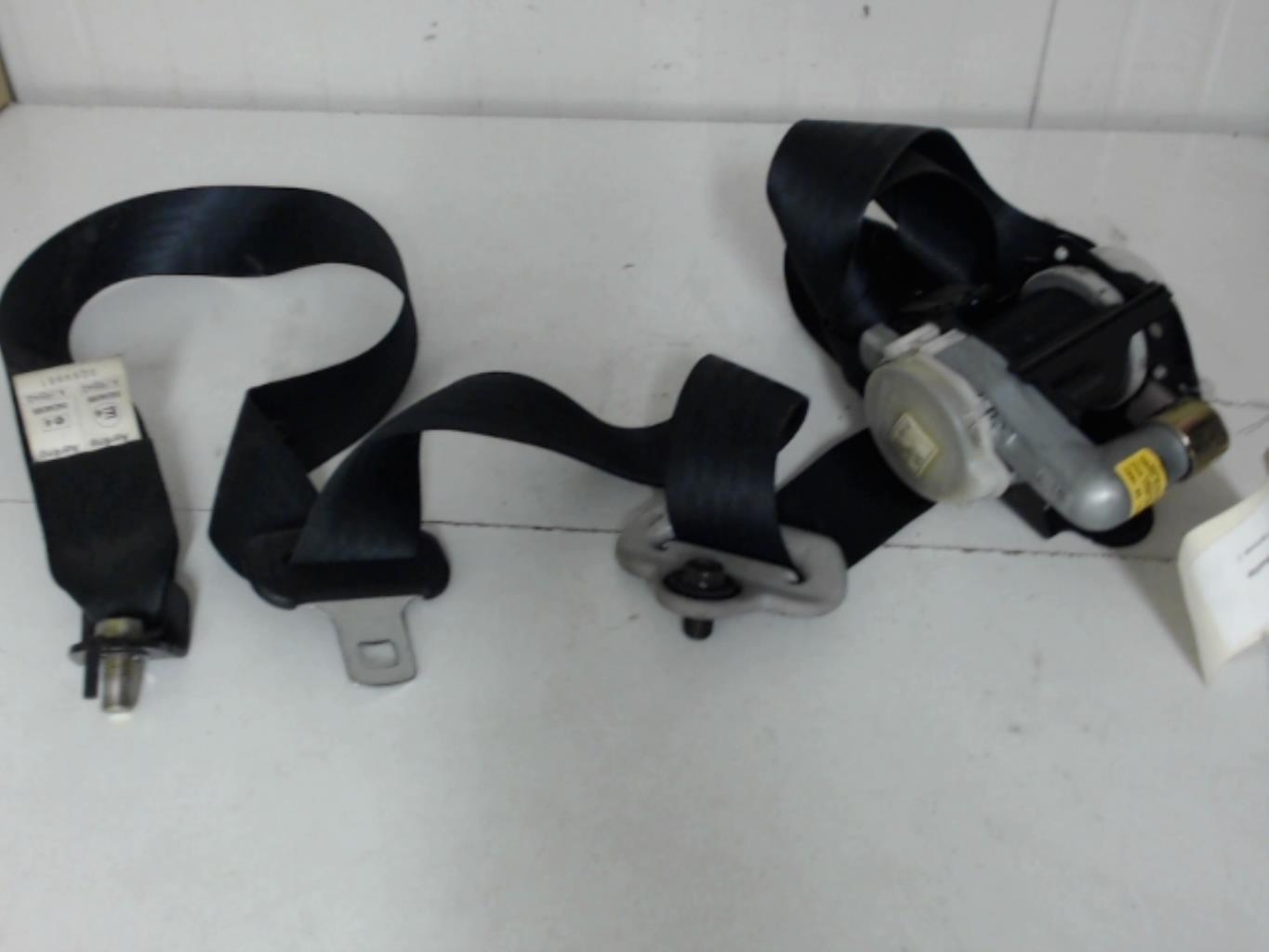 Cintura di sicurezza anteriore sinistra MAZDA 5 1 PHASE 1 Diésel - 1
