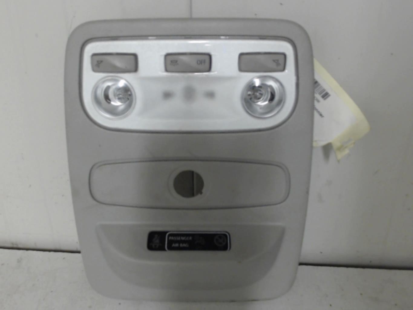 Eclairage de plafonnier RENAULT CLIO 4 PHASE 2 Diesel - 1