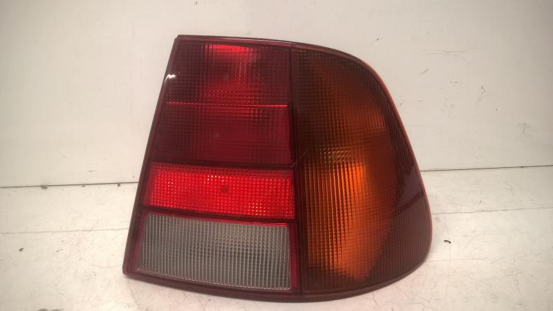 Fanale posteriore principale destro (luci) VOLKSWAGEN POLO 3 CLASSIC/FLIGHT Diésel - 1