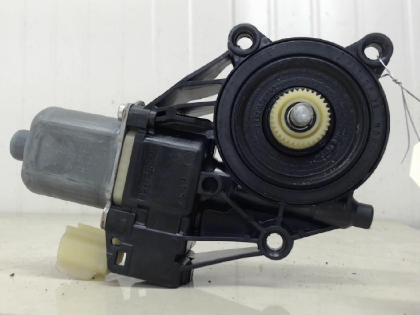 Motore alzacristalli anteriore destro FORD FIESTA 6 PHASE 1 Diésel - 1