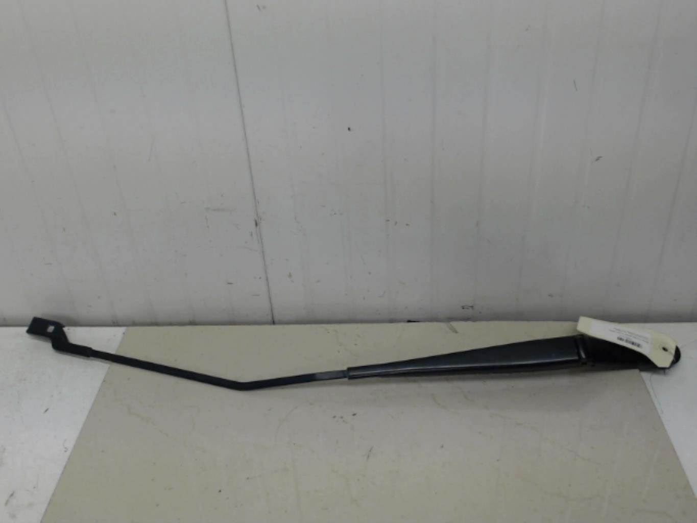 Braccio tergicristallo anteriore destro VOLKSWAGEN CADDY 3 PHASE 2 Diésel - 1